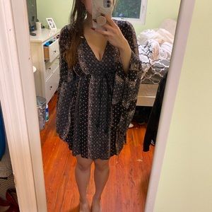 Abercrombie & Fitch Bell Sleeve Dress